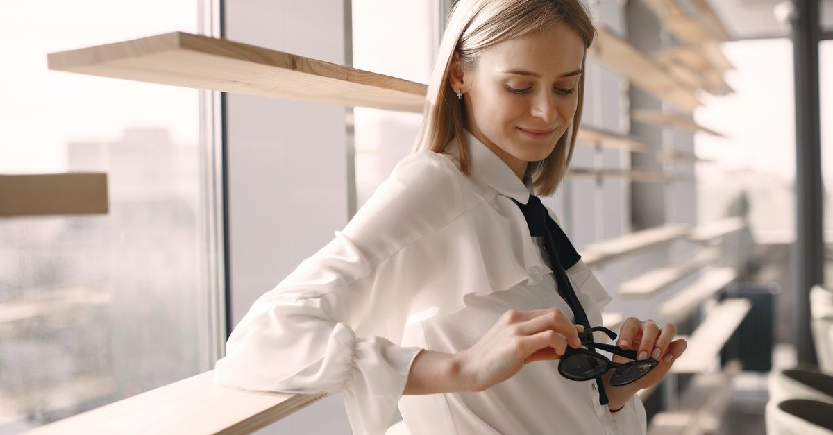 Styl biurowy bez kompromisów: wygodne i modne zestawy na każdy dzień pracy
