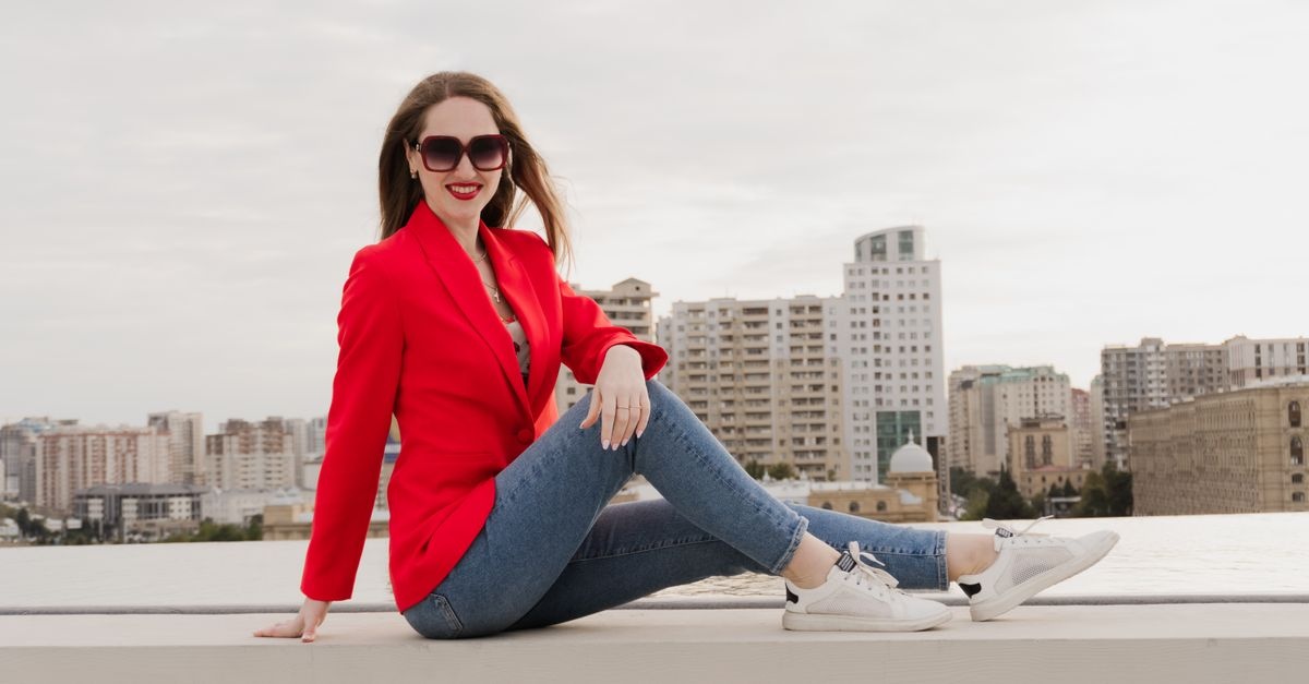 Wiosna w szafie: 15 stylowych połączeń dla niej, które odmienią codzienny look